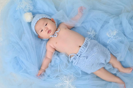 句容宝宝上眼皮肿 句容宝宝上眼皮肿