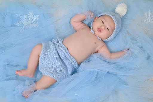 句容摸孕妇肚子沾喜气